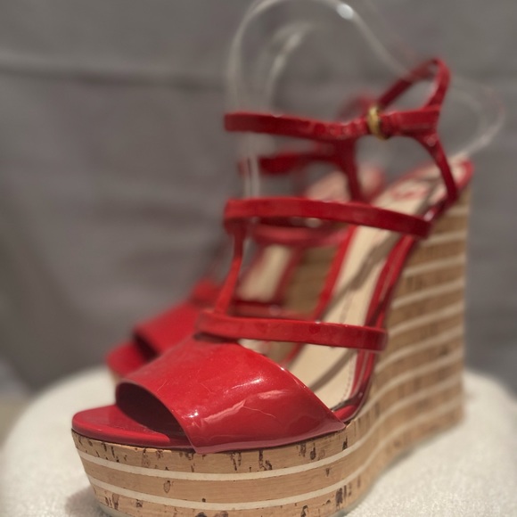 Red Gucci Corkscrew Wedges - Picture 1 of 3